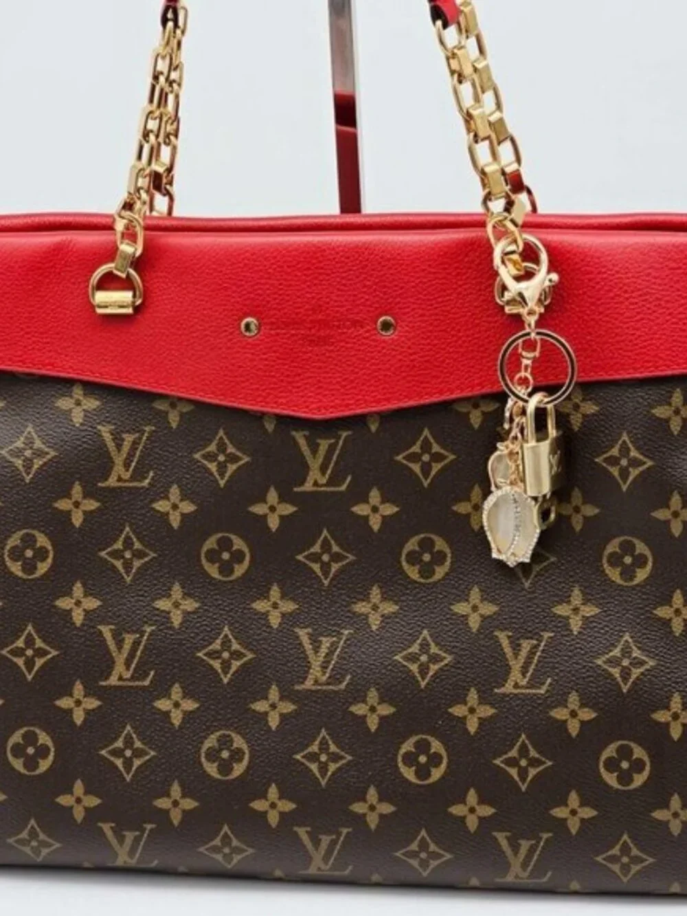 Louis Vuitton Gold Padlock 🔑 Authentic LV Unbranded Flower Keychain Bag Charm